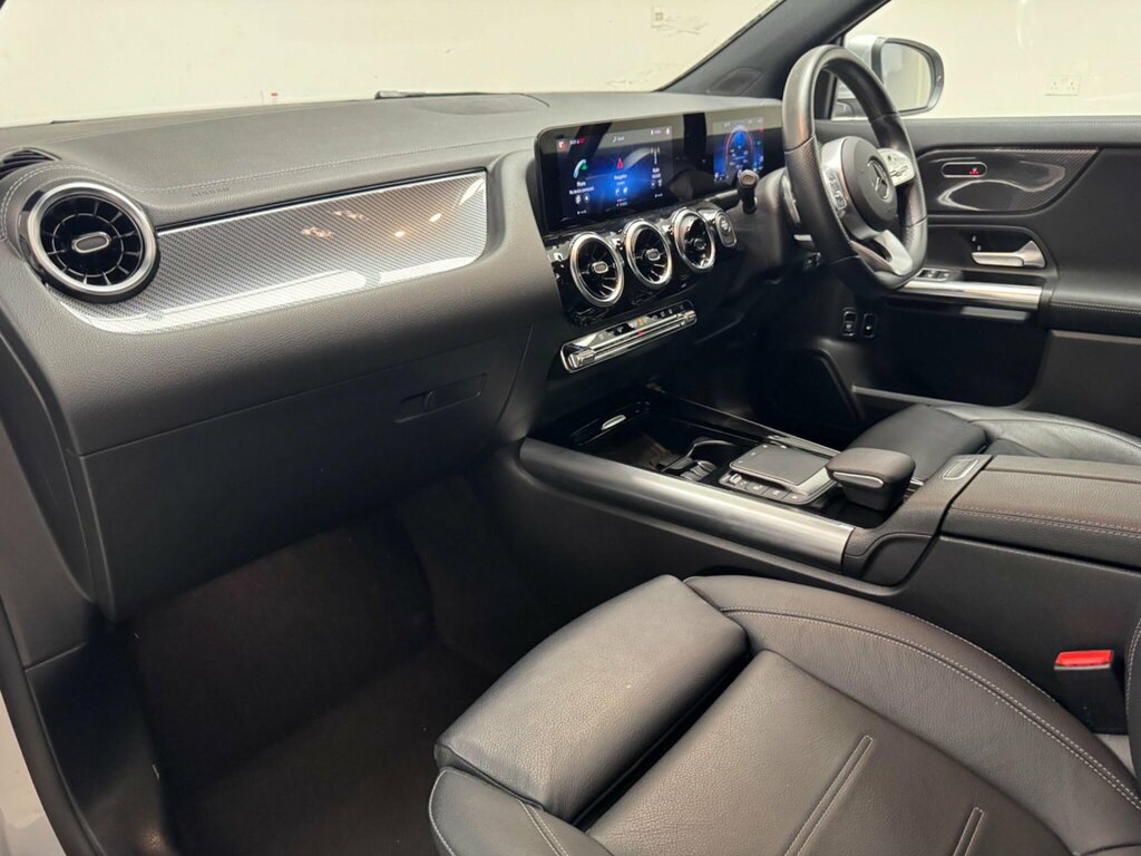 Mercedes-Benz GLA Class 1.3 Gla250e 15.6Kwh Exclusive Edition 8G-dct Euro Silver #6