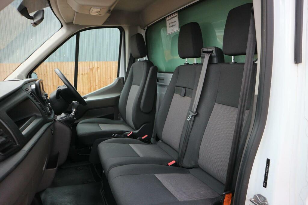 Ford Transit Custom Luton 2.0 350 Ecoblue Leader Rwd L4 Euro 6 Ss 3 WN21HVB White #2