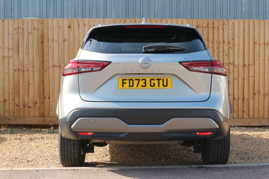 Nissan Qashqai Suv 1.3 Dig-t Mhev N-connecta Xtron Euro 6 Ss 5 FD73GTU Silver #4
