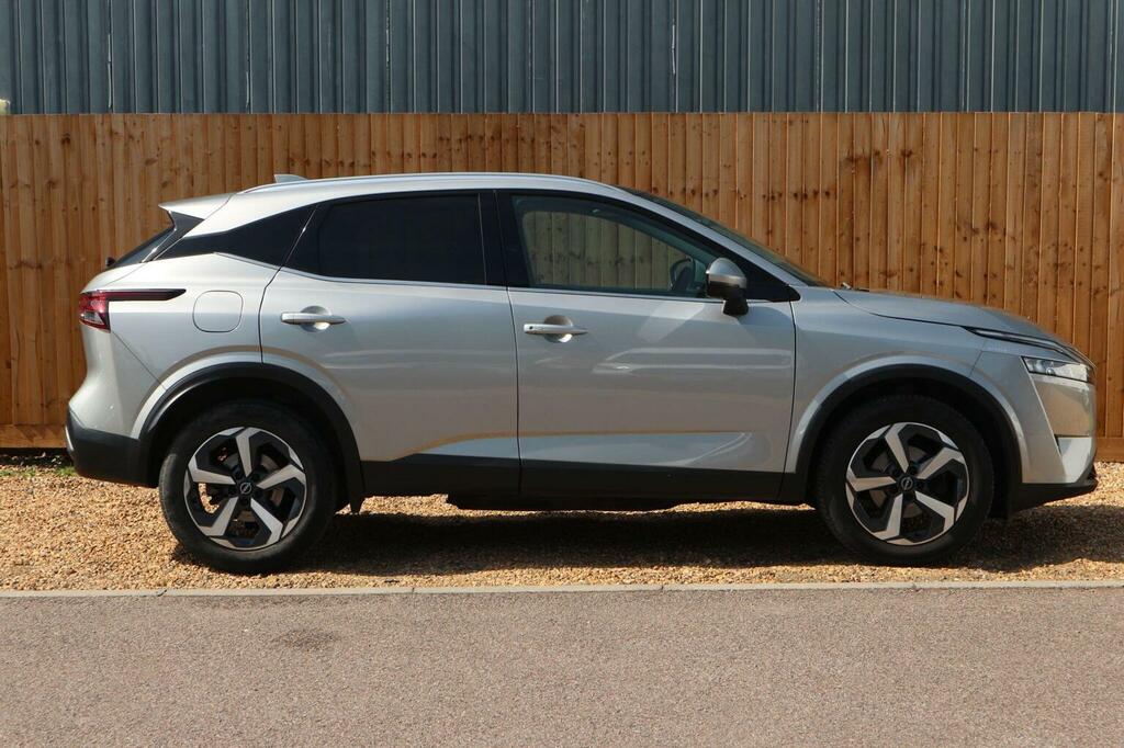 Nissan Qashqai Suv 1.3 Dig-t Mhev N-connecta Xtron Euro 6 Ss 5 FD73GTU Silver #6