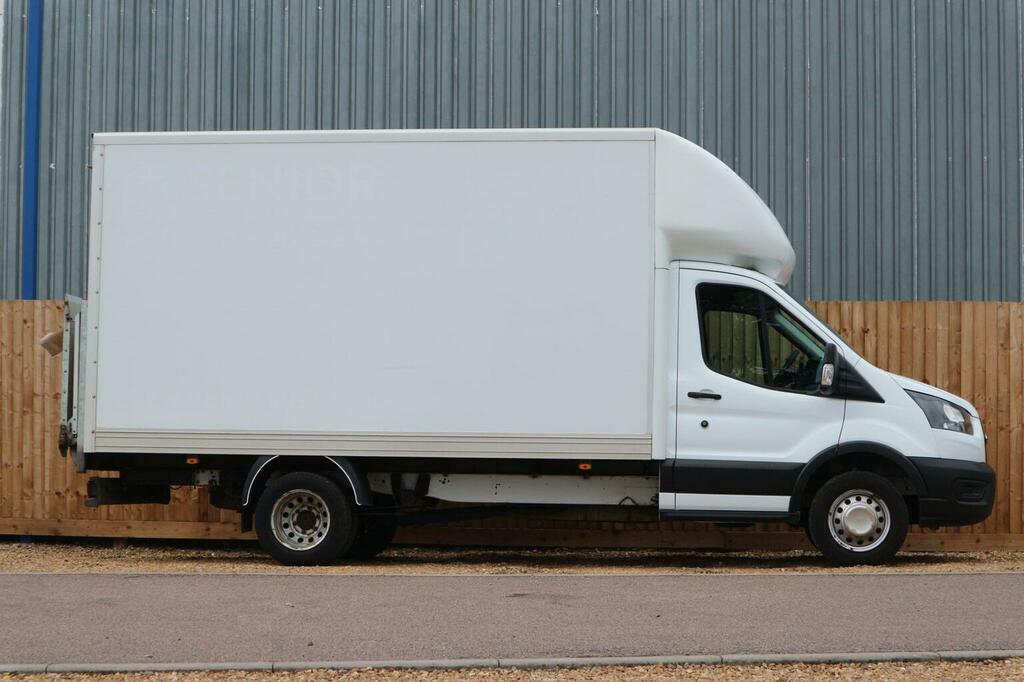 Ford Transit Custom Luton 2.0 350 Ecoblue Leader Rwd L4 Euro 6 Ss 3 WN21HVD White #2