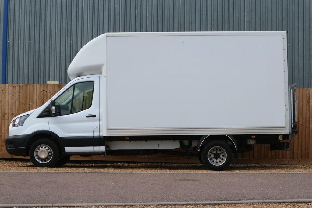 Ford Transit Custom Luton 2.0 350 Ecoblue Leader Rwd L4 Euro 6 Ss 3 WN21HVD White #4