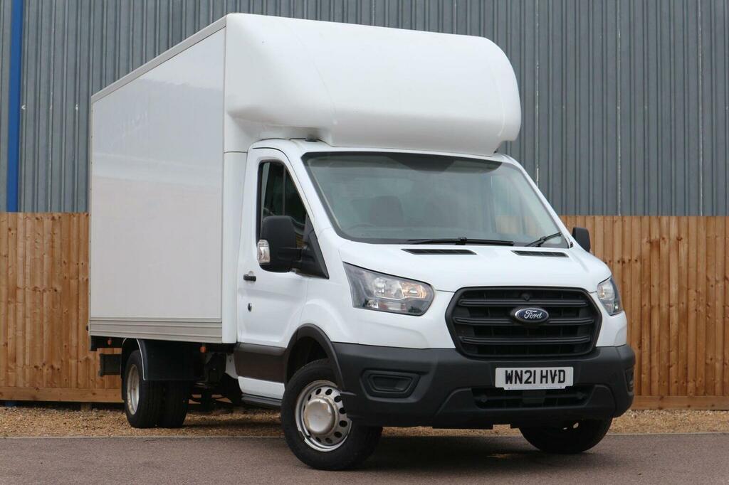 Ford Transit Custom Luton 2.0 350 Ecoblue Leader Rwd L4 Euro 6 Ss 3 White
