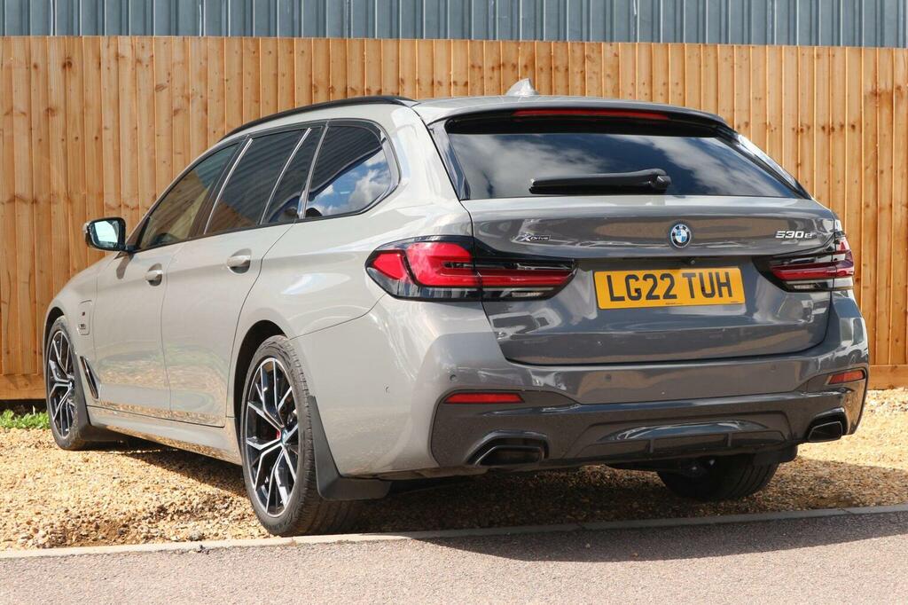 BMW 5 Series Estate 2.0 530E 12Kwh M Sport Touring Steptronic X LG22TUH Grey #5