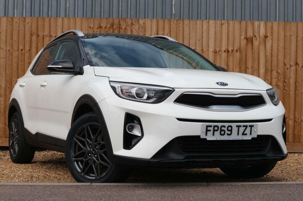 Kia Stonic 1.0 T-gdi Maxx Euro 6 Ss FP69TZT White