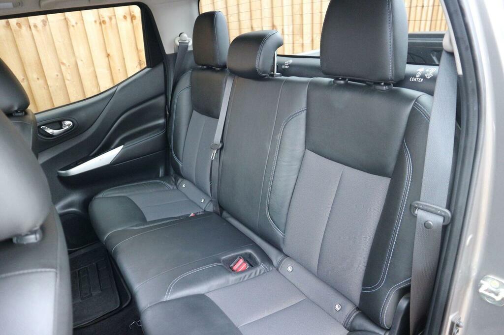 Nissan Navara Tekna Red #34