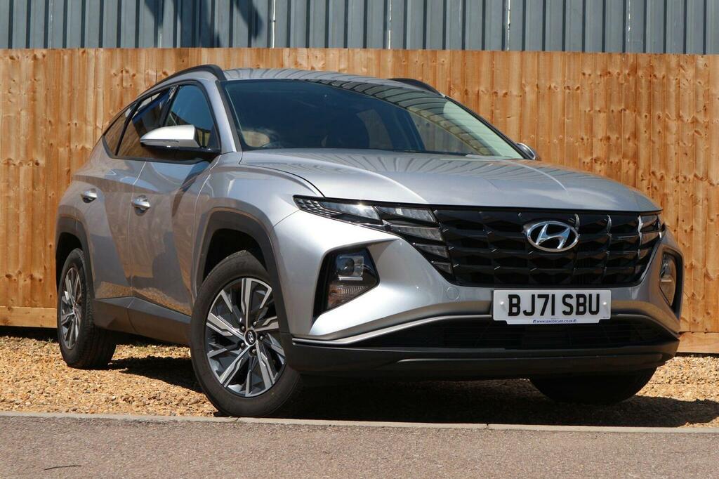 Hyundai Tucson Suv 1.6 T-gdi Se Connect Euro 6 Ss 202171 Silver