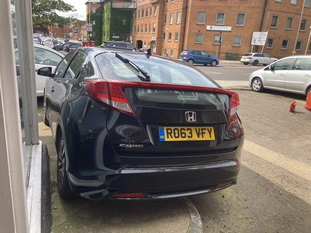 Honda Civic 1.6 I-dtec Es RO63VFY Black #6