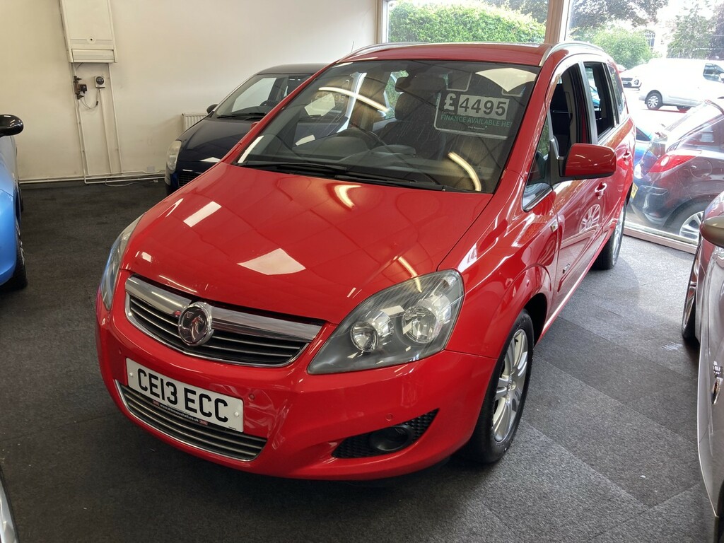 Vauxhall Zafira 1.6 16V Design Red