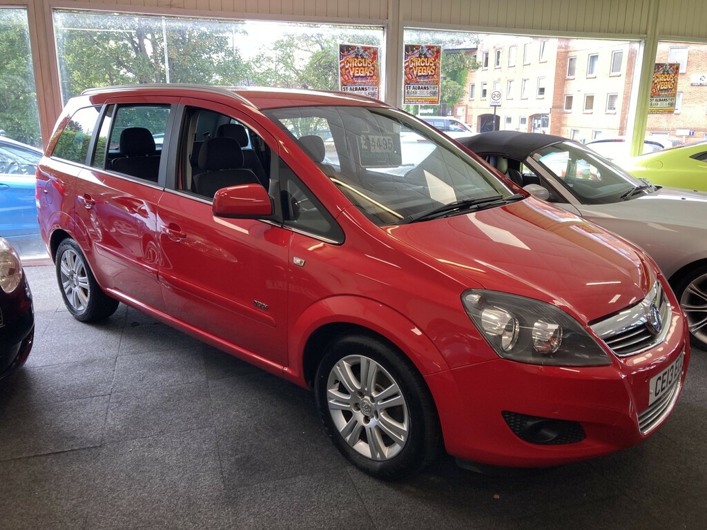Vauxhall Zafira 1.6 16V Design CE13ECC Red #3