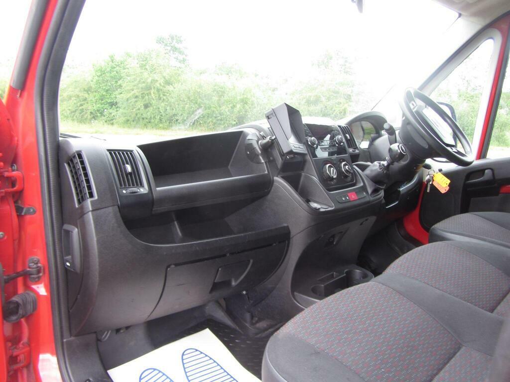 Peugeot Boxer Diesel Red #6