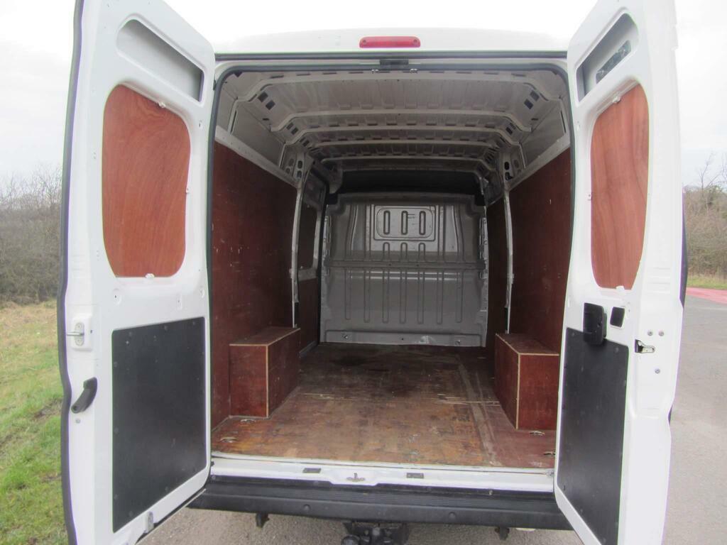 Peugeot Boxer 2L Professional White #8