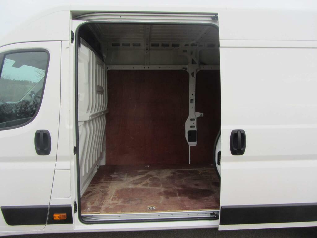 Peugeot Boxer 2L Professional White #7