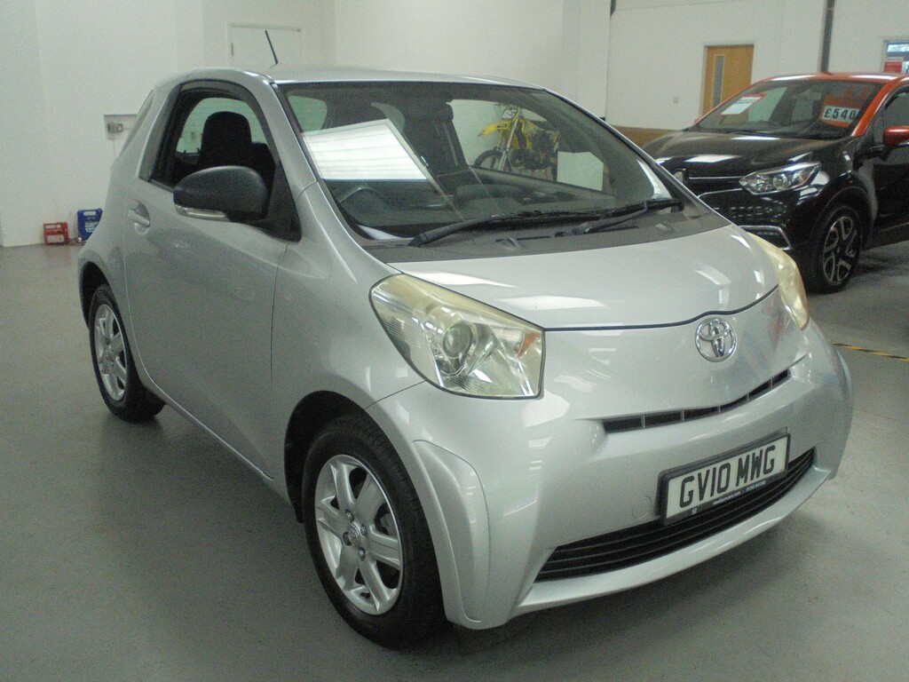 Toyota IQ 1.0 Vvt-i Silver #3