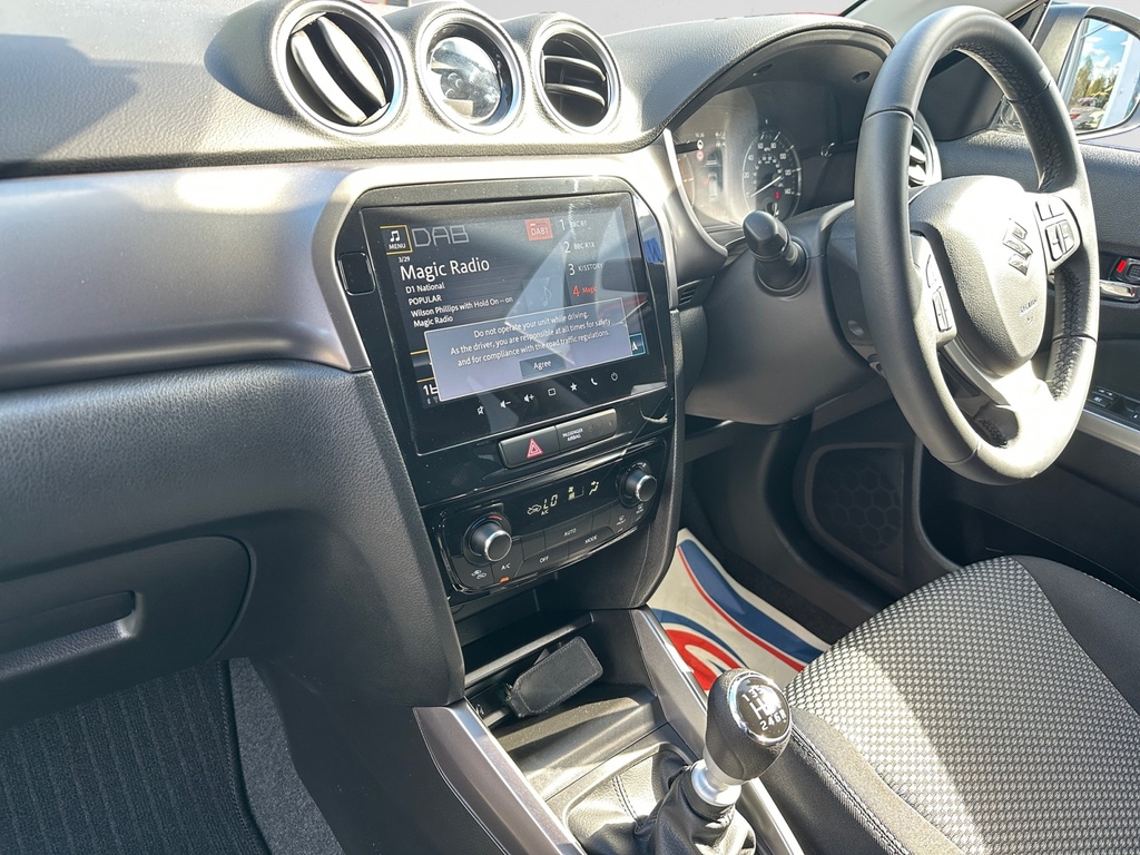 Suzuki Vitara 1.4 Boosterjet Mild Hybrid Motion Grey #6