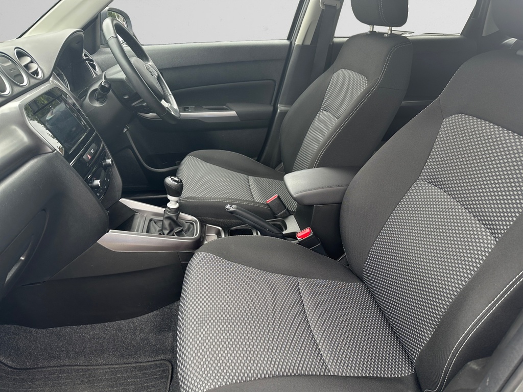 Suzuki Vitara 1.4 Boosterjet 48V Hybrid Sz-t Grey #5