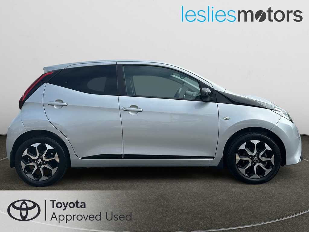 Toyota Aygo 1.0 Vvt-i X-trend Silver #4