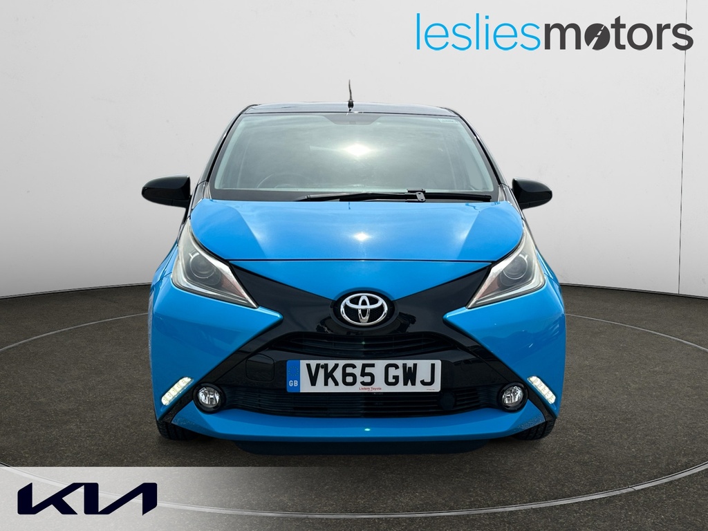 Toyota Aygo 1.0 Vvt-i X-cite 2 #2