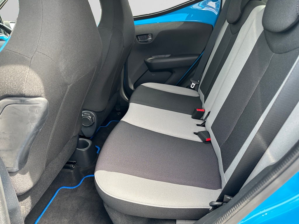 Toyota Aygo 1.0 Vvt-i X-cite 2 #6