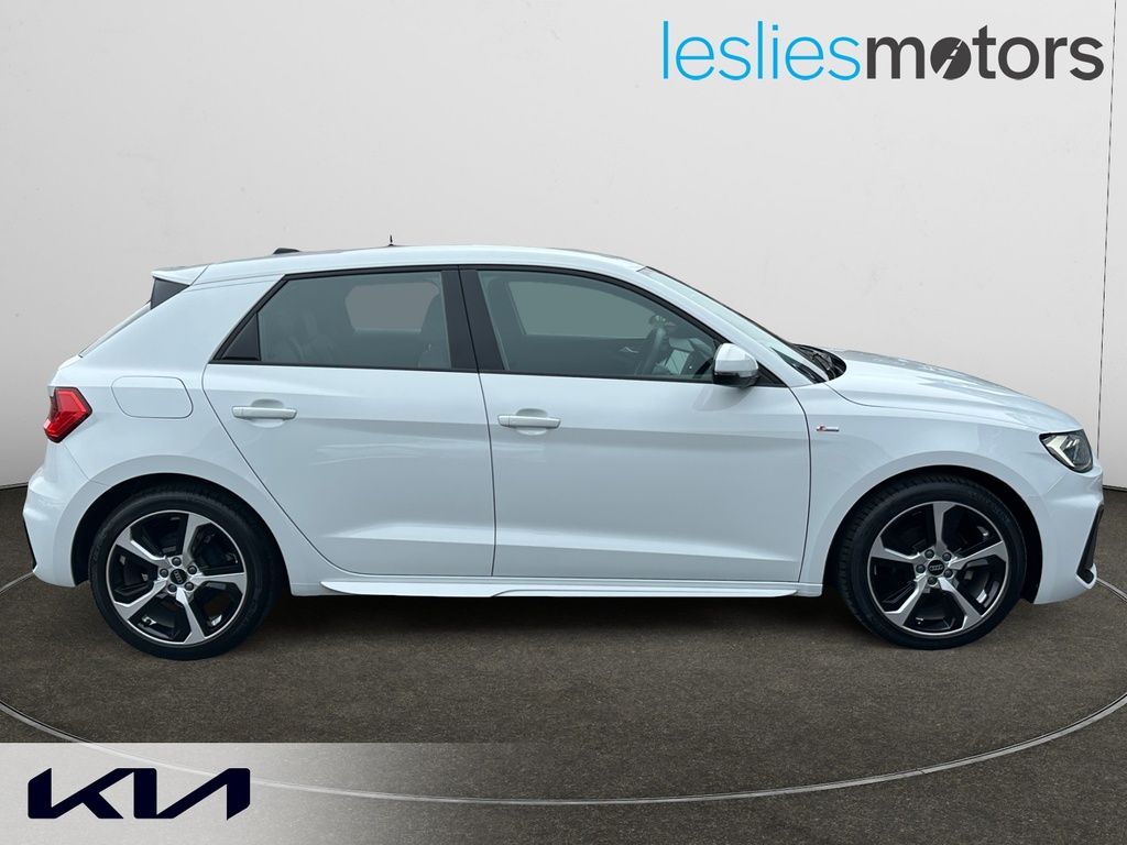 Audi A1 25 Tfsi S Line HK72BTU White #4