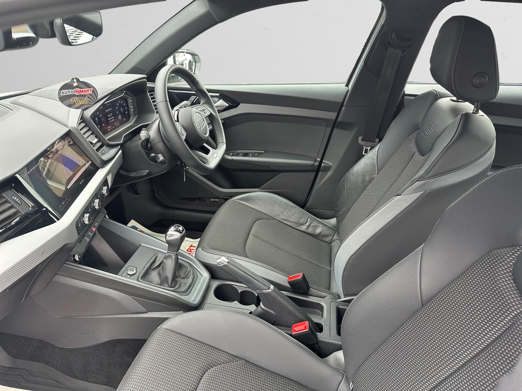 Audi A1 25 Tfsi S Line HK72BTU White #5