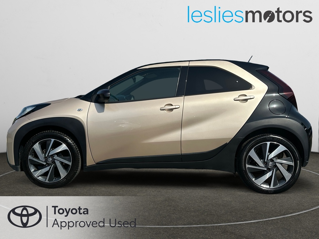 Toyota Aygo X 1L Edge Red #14