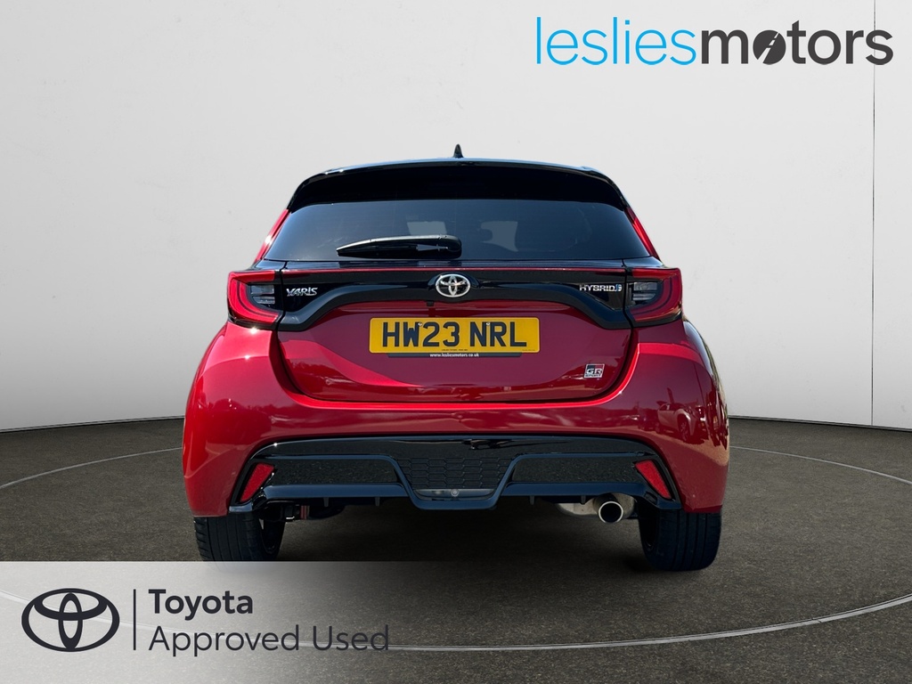 Toyota Yaris 1.5 Hybrid Gr Sport Cvt  #3