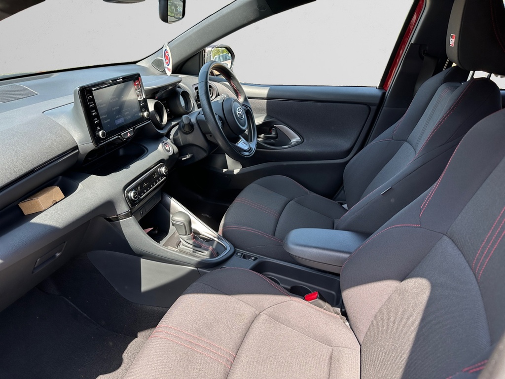 Toyota Yaris 1.5 Hybrid Gr Sport Cvt  #5