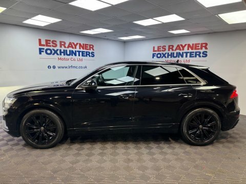 Audi Q8 3.0 Tdi V6 Black #5