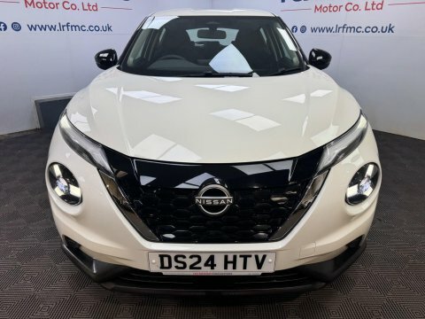 Nissan Juke 1.6 Acenta Premium DS24HTV White #6