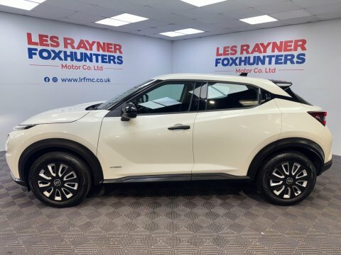 Nissan Juke 1.6 Acenta Premium DS24HTV White #5