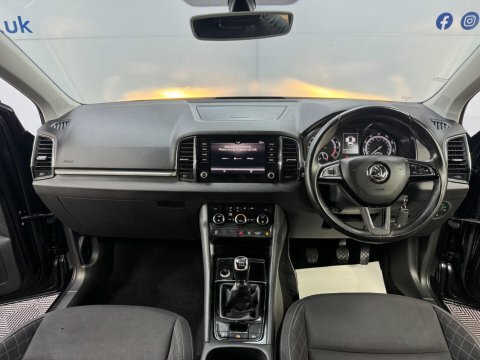 Skoda Karoq 1.6 Tdi Se NJ68YVP Black #4