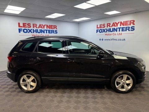 Skoda Karoq 1.6 Tdi Se NJ68YVP Black #2