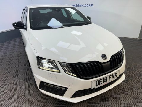 Skoda Octavia 2.0 Tdi Vrs White #2