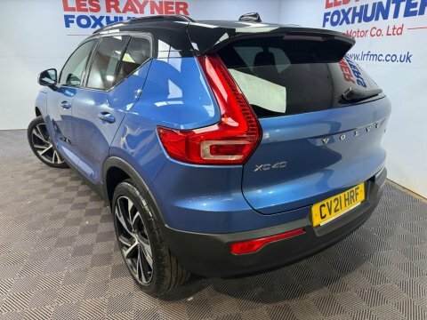Volvo XC40 1.5 T3 R-design Blue #3