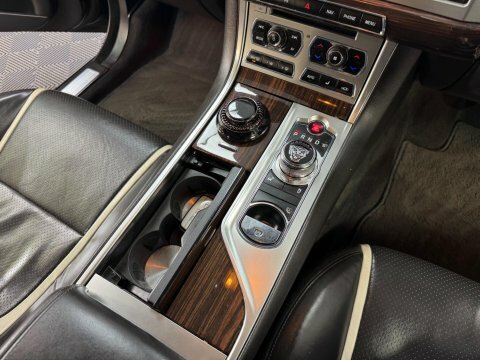 Jaguar XF  Black #18