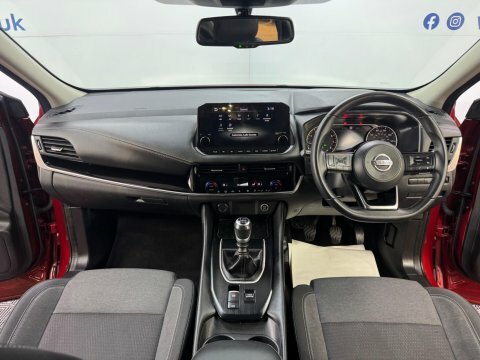 Nissan Qashqai 1.3 Dig-t Mhev CA22NVJ Red #4