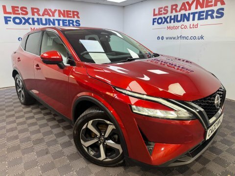 Nissan Qashqai 1.3 Dig-t Mhev CA22NVJ Red