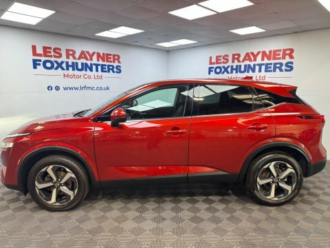 Nissan Qashqai 1.3 Dig-t Mhev CA22NVJ Red #5