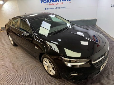 Vauxhall Insignia 1.5 Turbo D Se Nav White #17