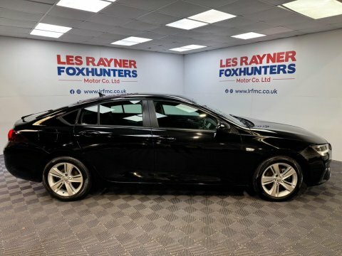Vauxhall Insignia 1.5 Turbo D Se Nav White #2