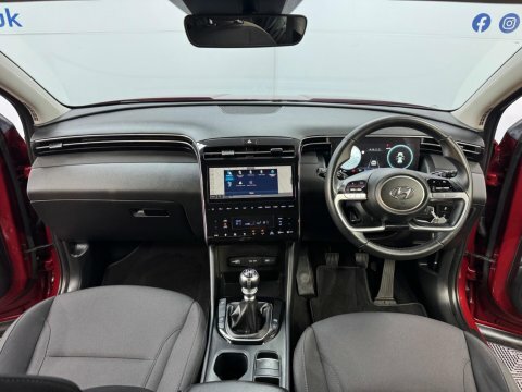 Hyundai Tucson 1.6 T-gdi Se WG23AUH Red #4