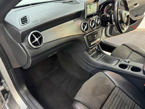 Mercedes-Benz CLA Class Cla 200D Sport Black #91