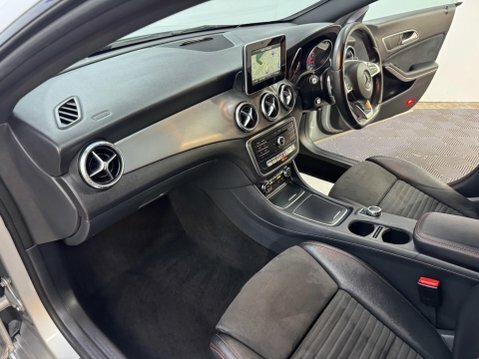 Mercedes-Benz CLA Class Cla 200D Sport Black #96