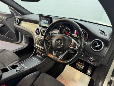 Mercedes-Benz CLA Class Cla 200D Sport Black #56