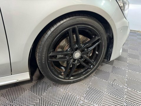 Mercedes-Benz CLA Class Cla 200D Sport Black #61