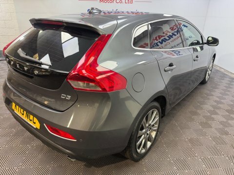 Volvo V40 2013 1.6L T2 Se Lux 118 Bhp Blue #29