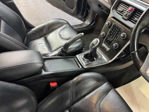Volvo V40 2013 1.6L T2 Se Lux 118 Bhp Blue #19