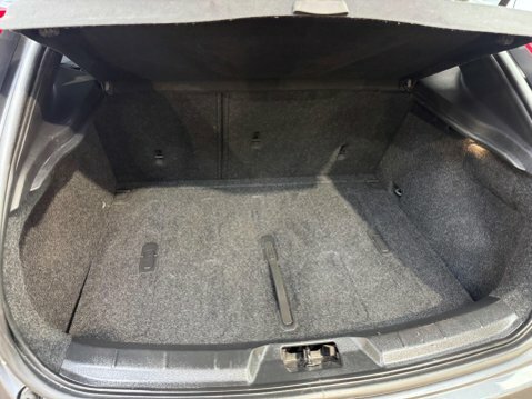 Volvo V40 2013 1.6L T2 Se Lux 118 Bhp Blue #56