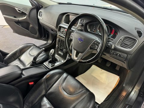 Volvo V40 2013 1.6L T2 Se Lux 118 Bhp Blue #52